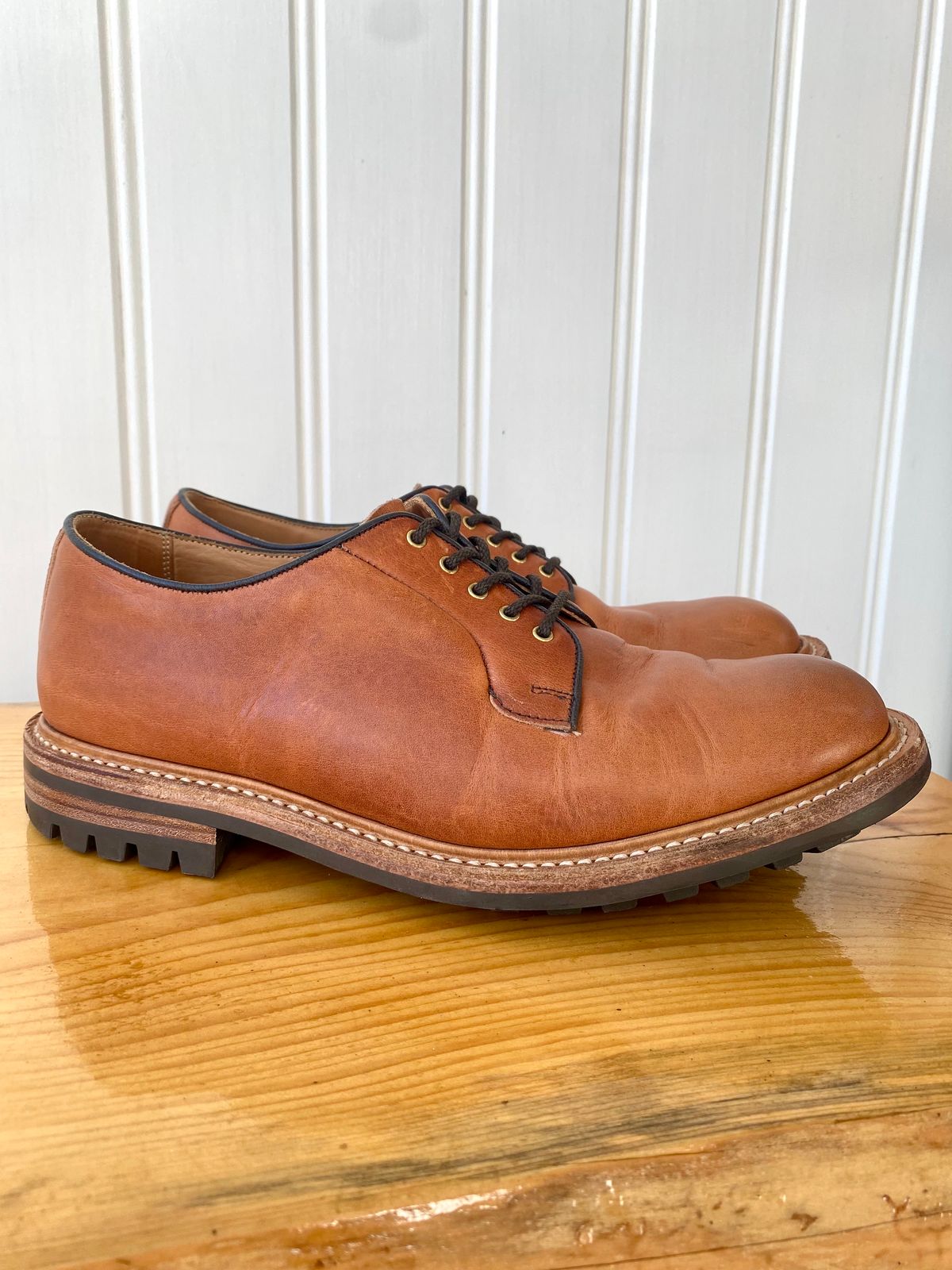Photo by storybook.oak on November 2, 2022 of the Tricker's Robert Plain Derby Shoe in Horween Natural Dublin.