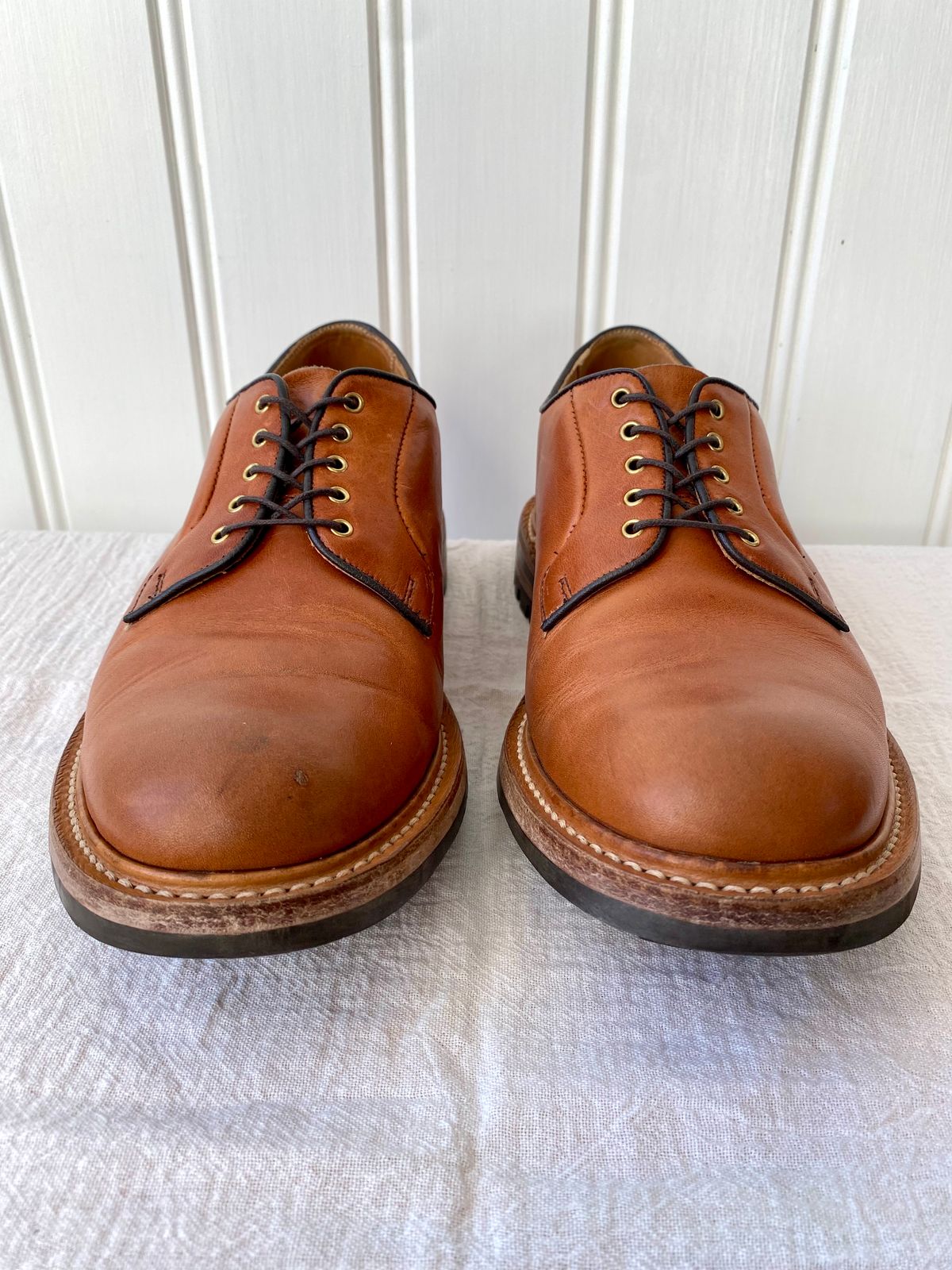 Photo by storybook.oak on December 2, 2022 of the Tricker's Robert Plain Derby Shoe in Horween Natural Dublin.