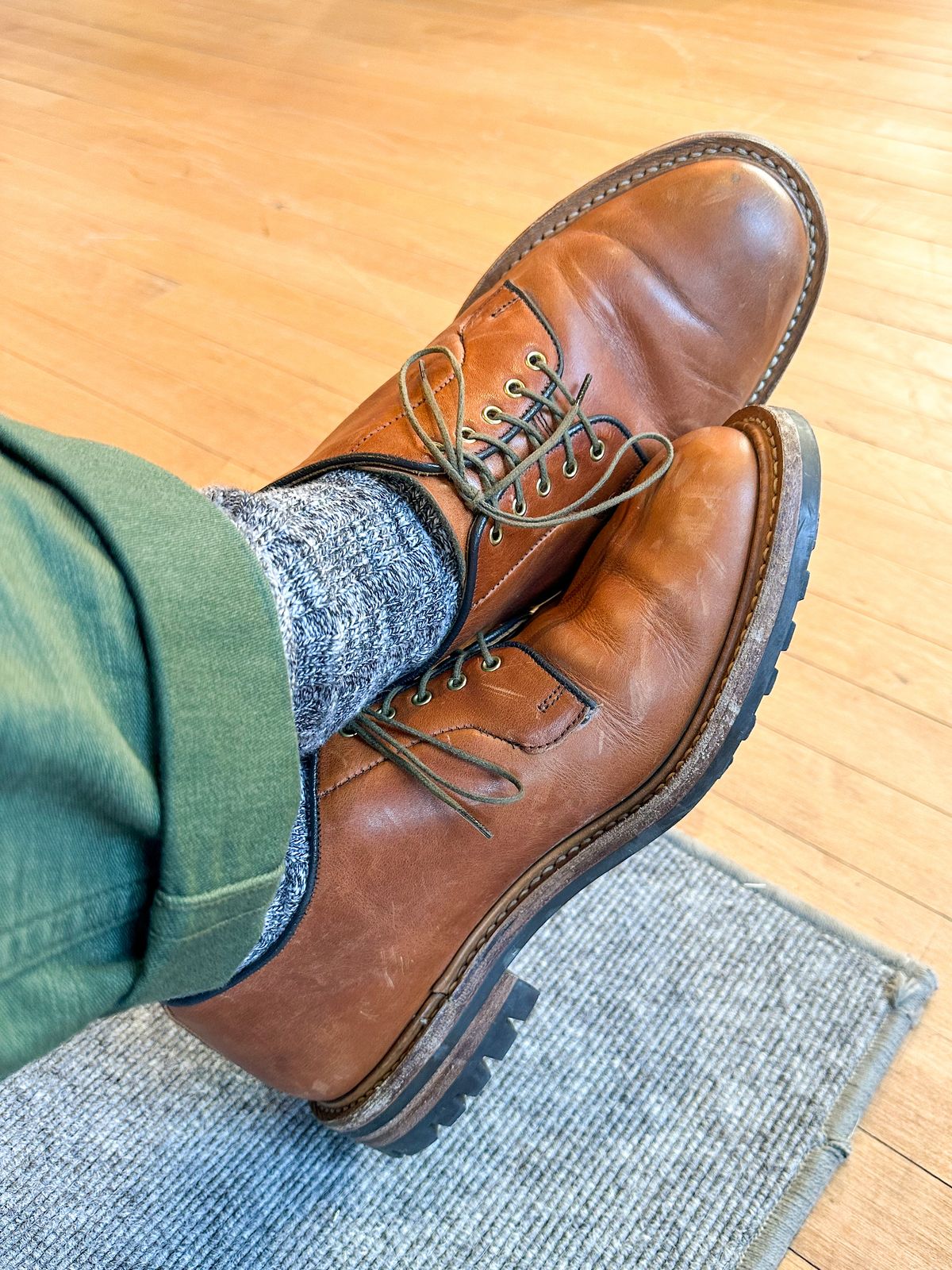 Photo by storybook.oak on March 1, 2023 of the Tricker's Robert Plain Derby Shoe in Horween Natural Dublin.