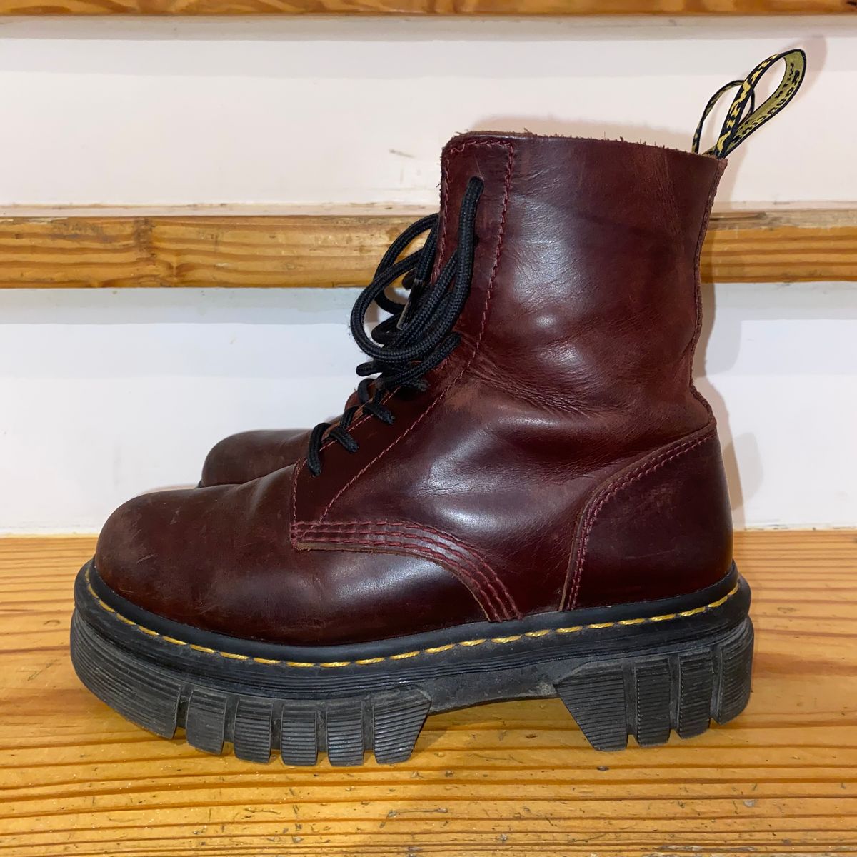 Photo by sangkirsten on February 6, 2023 of the Dr. Martens Unlisted Model in Unlisted Leather.