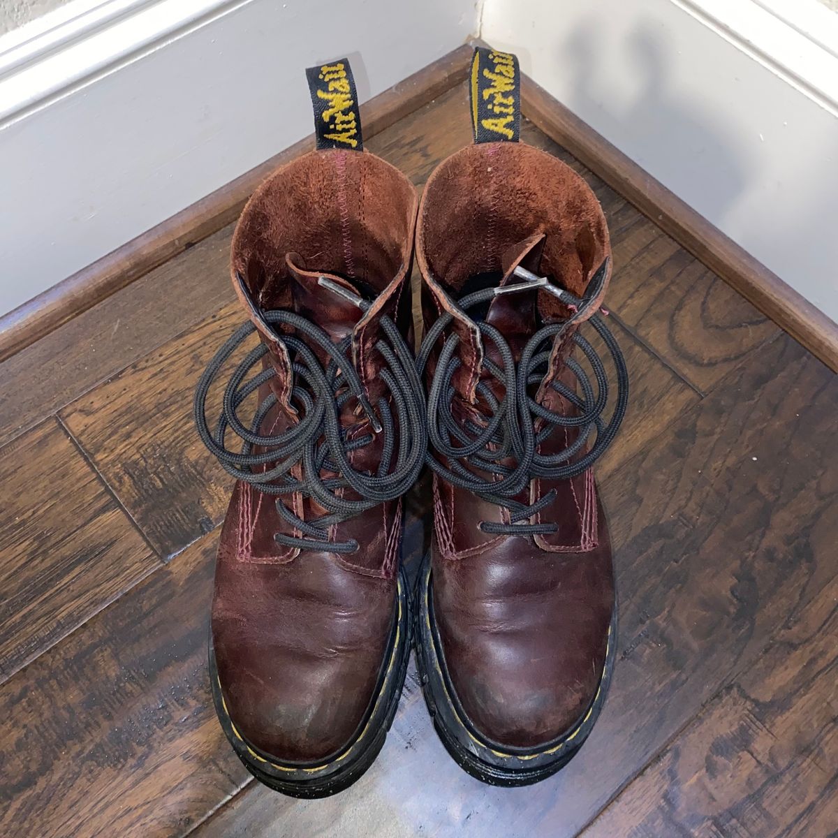 Photo by sangkirsten on March 5, 2023 of the Dr. Martens Unlisted Model in Unlisted Leather.