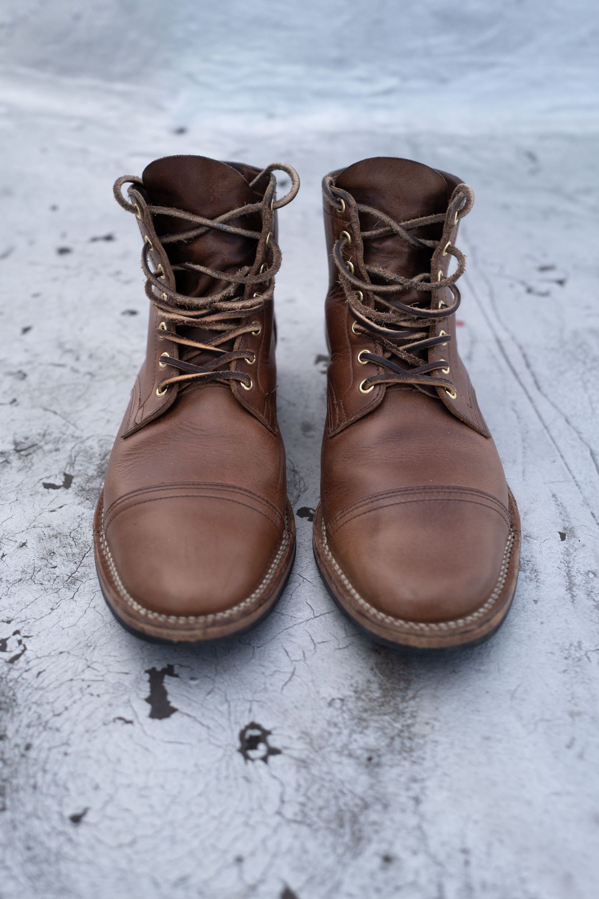 Photo by mjunderw00d on March 5, 2023 of the Viberg Service Boot PCT in Horween Natural Chromexcel.