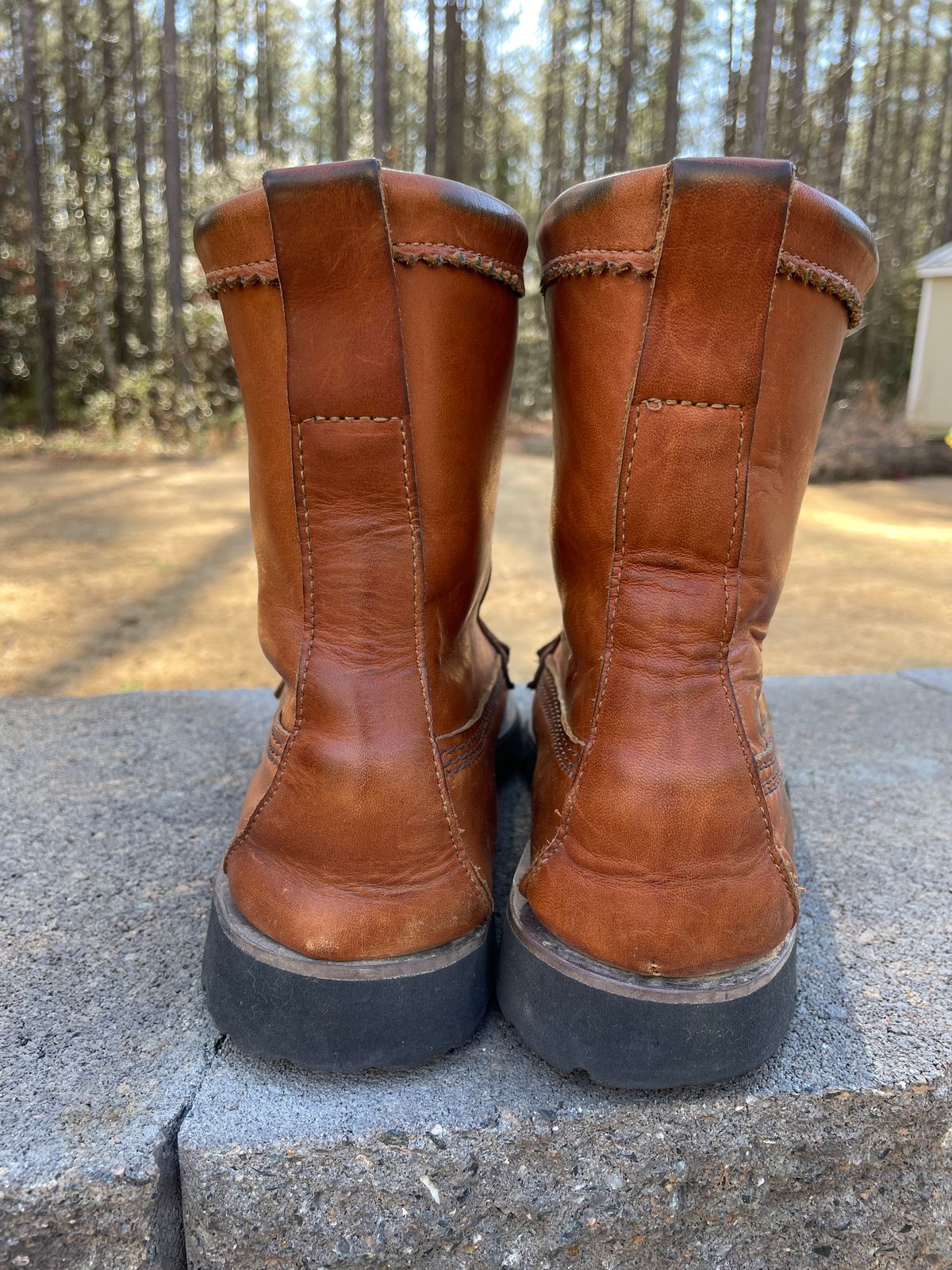 Photo by greenhead on March 3, 2024 of the Quoddy Pull On Boot in Horween Whiskey Cavalier.