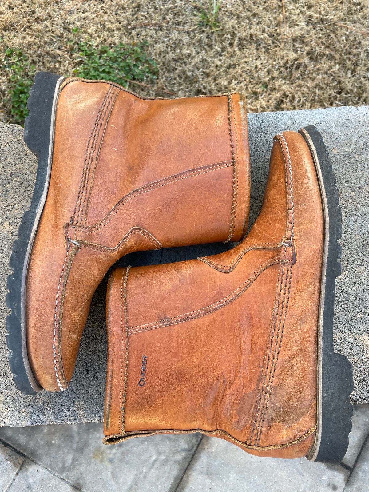 Photo by greenhead on March 3, 2024 of the Quoddy Pull On Boot in Horween Whiskey Cavalier.