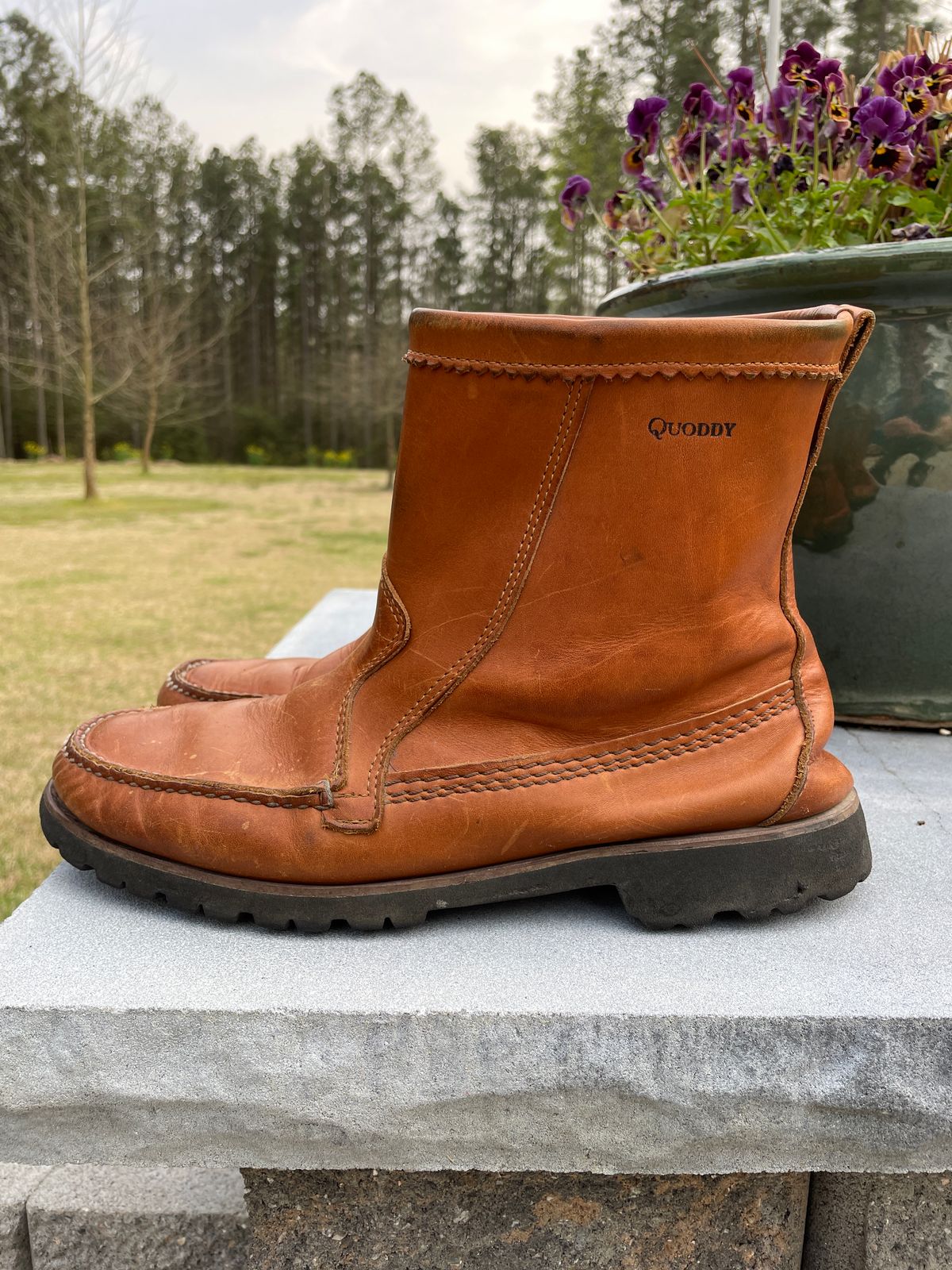 Photo by greenhead on April 2, 2024 of the Quoddy Pull On Boot in Horween Whiskey Cavalier.
