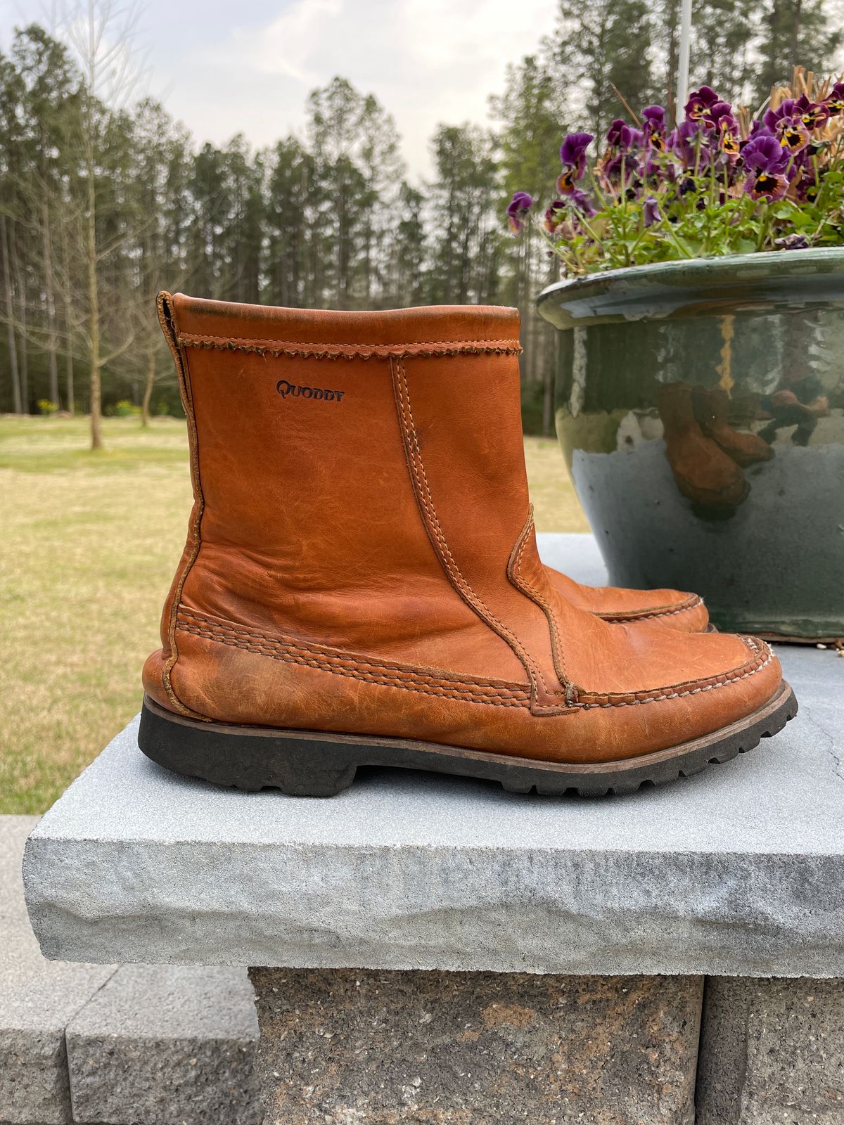 Photo by greenhead on April 2, 2024 of the Quoddy Pull On Boot in Horween Whiskey Cavalier.