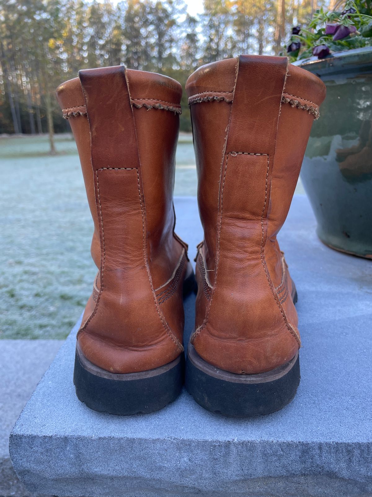 Photo by greenhead on November 5, 2023 of the Quoddy Pull On Boot in Horween Whiskey Cavalier.