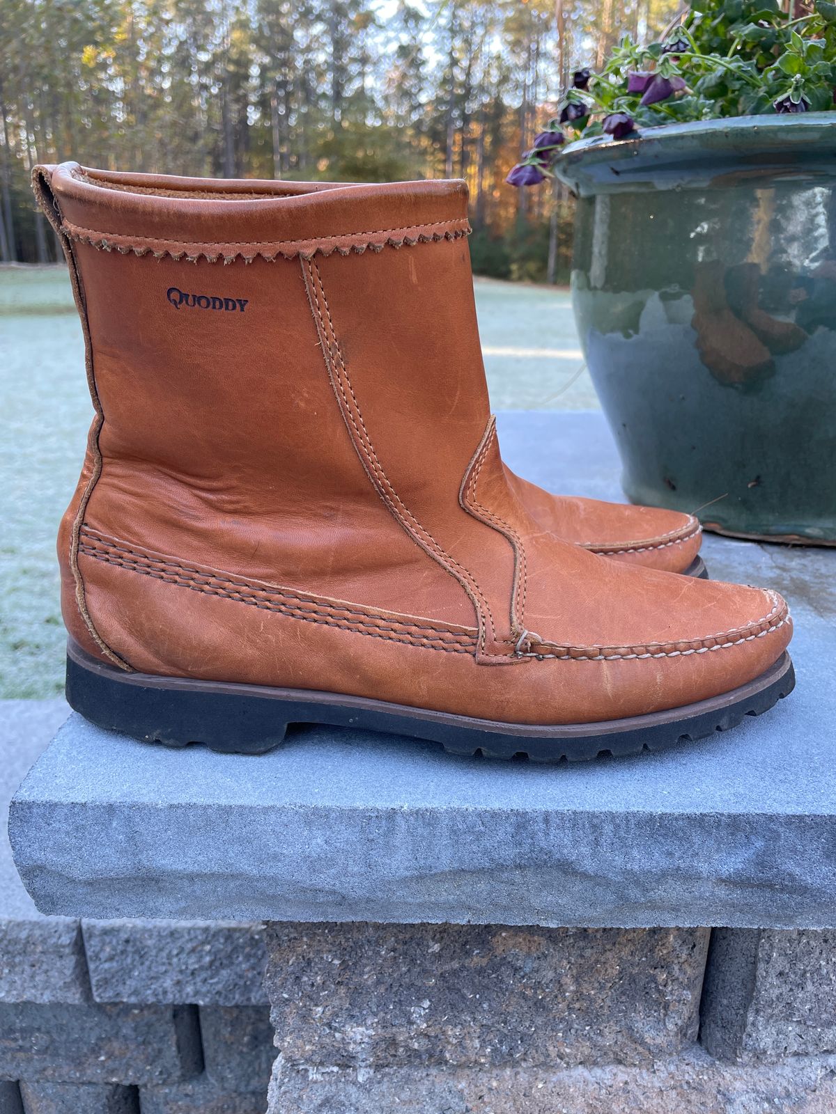 Photo by greenhead on November 5, 2023 of the Quoddy Pull On Boot in Horween Whiskey Cavalier.