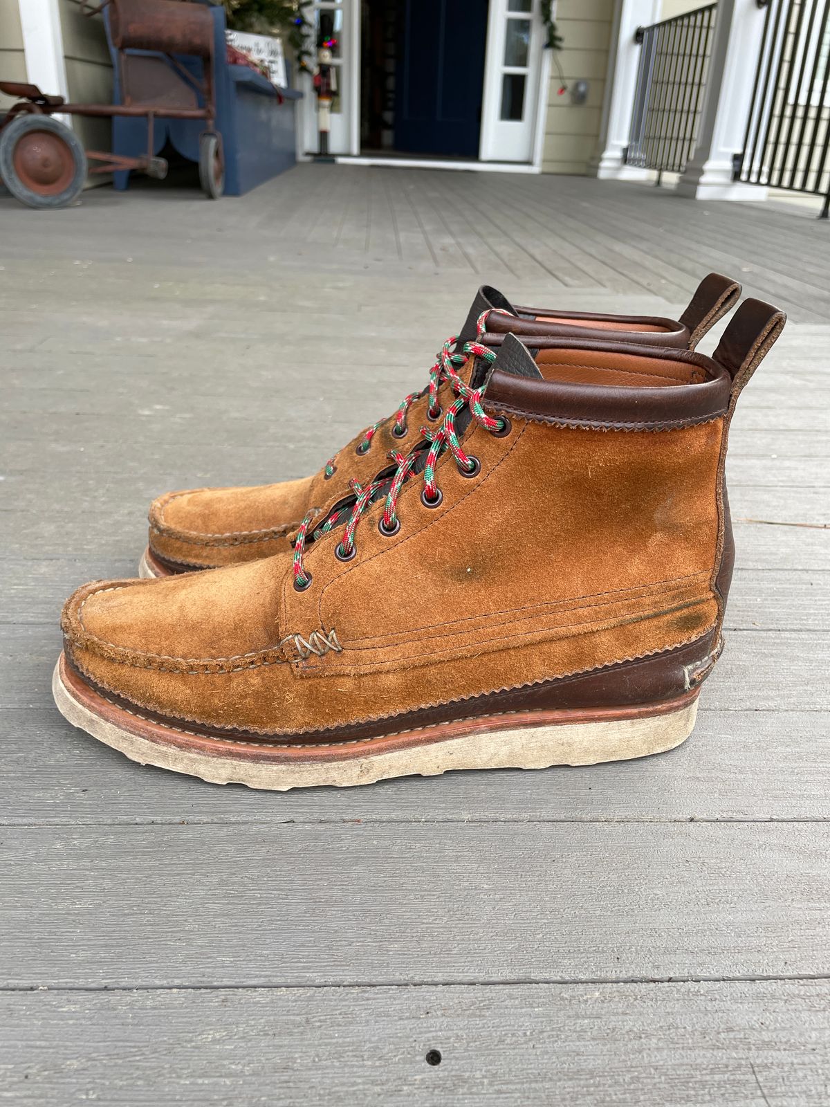 Photo by greenhead on January 3, 2023 of the Yuketen Maine Guide 6 Eye DB Boots in Horween Brown Chromexcel.