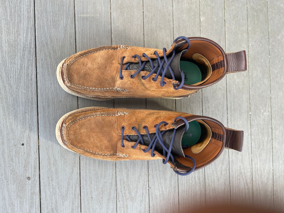 Photo by greenhead on February 3, 2023 of the Yuketen Maine Guide 6 Eye DB Boots in Horween Brown Chromexcel.