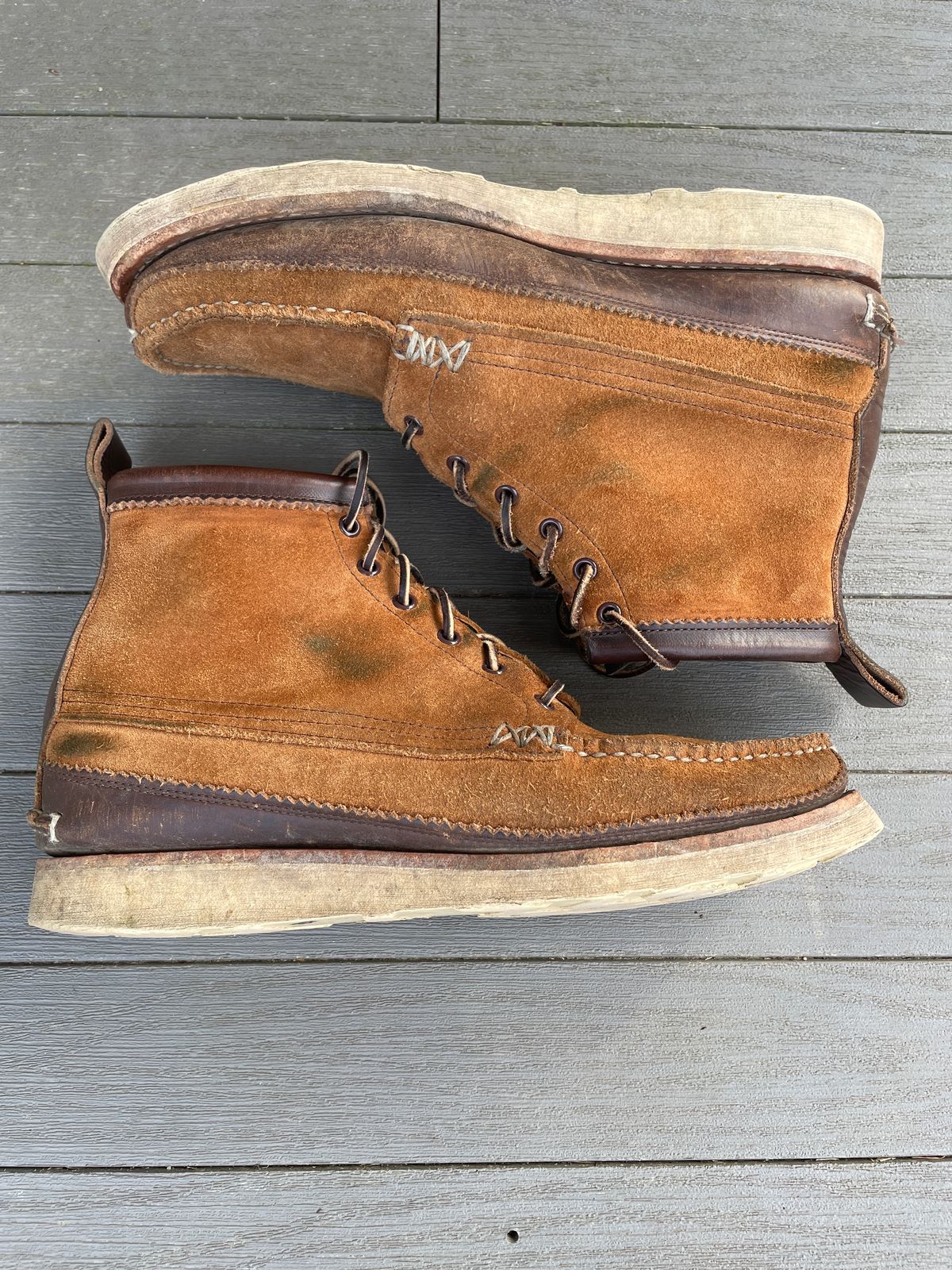 Photo by greenhead on March 1, 2023 of the Yuketen Maine Guide 6 Eye DB Boots in Horween Brown Chromexcel.