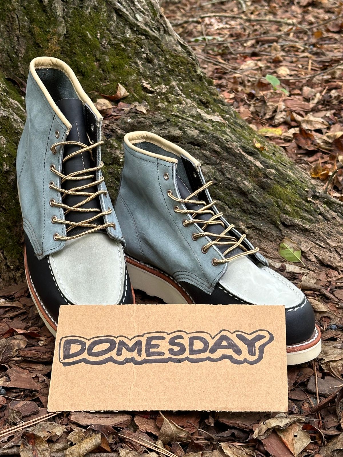 Photo by lee.goodson on October 1, 2024 of the Red Wing 6-Inch Classic Moc in Mulri-Indigo.