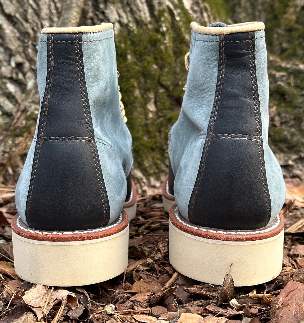 Photo by lee.goodson on March 1, 2025 of the Red Wing 6-Inch Classic Moc in Mulri-Indigo.