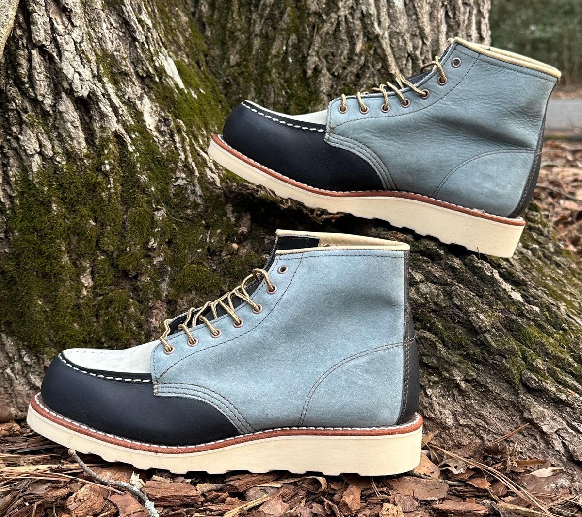 Photo by lee.goodson on March 1, 2025 of the Red Wing 6-Inch Classic Moc in Mulri-Indigo.