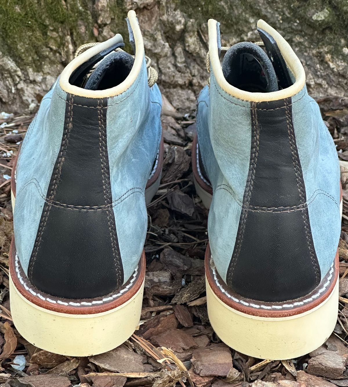 Photo by lee.goodson on March 18, 2025 of the Red Wing 6-Inch Classic Moc in Mulri-Indigo.