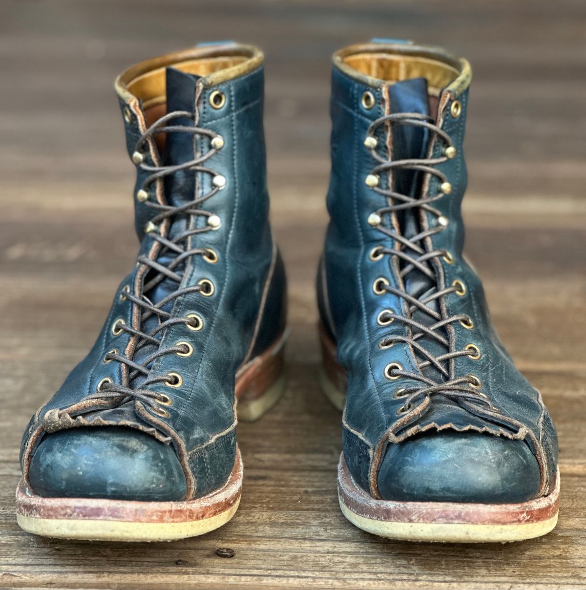 Photo by lee.goodson on January 1, 2026 of the Role Club Lace to Toe in Horween Navy Chromexcel.