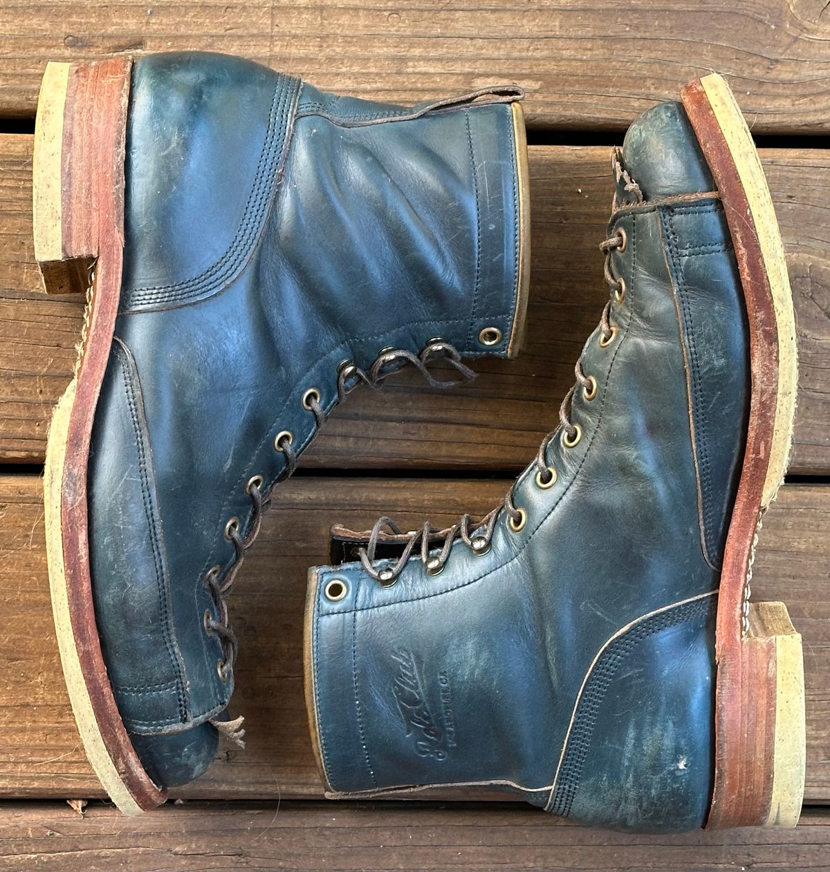 Photo by lee.goodson on January 27, 2026 of the Role Club Lace to Toe in Horween Navy Chromexcel.