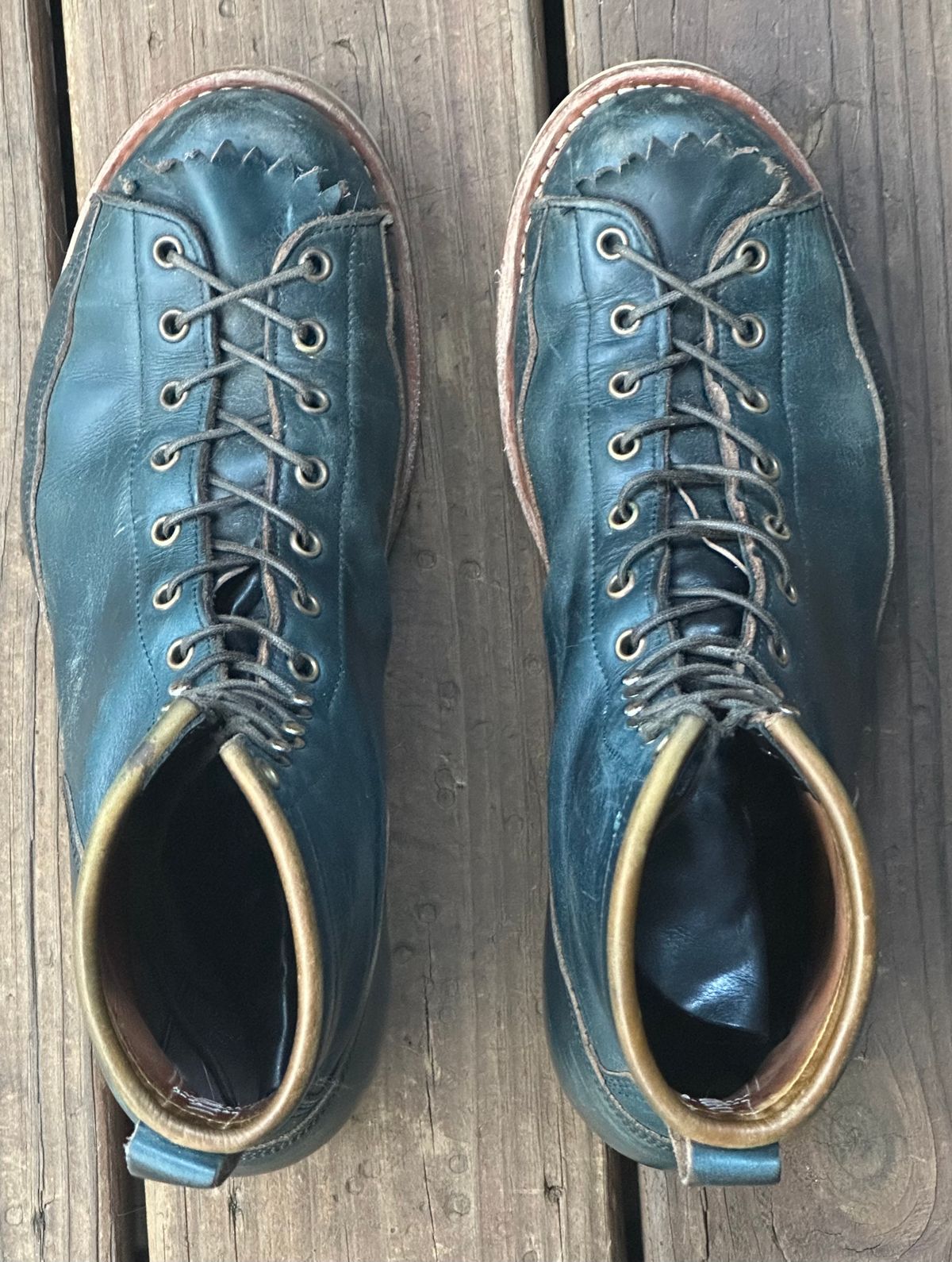 Photo by lee.goodson on March 31, 2026 of the Role Club Lace to Toe in Horween Navy Chromexcel.