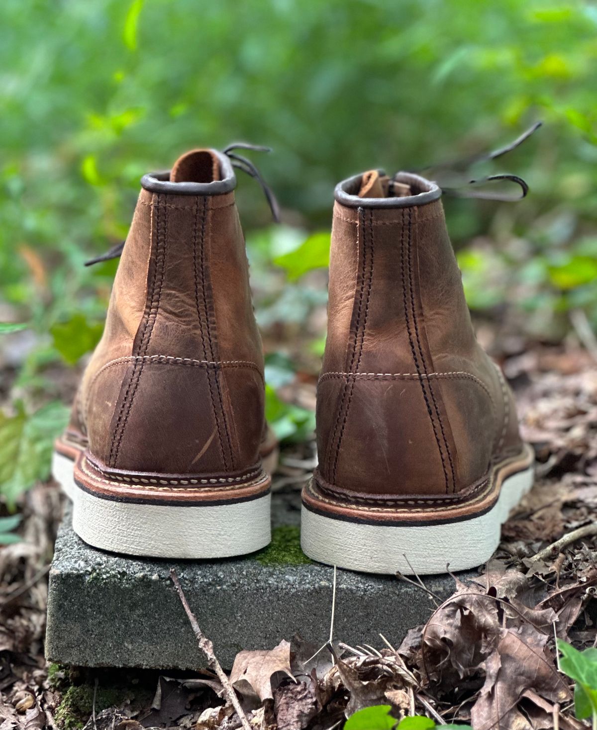 Photo by lee.goodson on October 1, 2023 of the Red Wing 6-Inch Classic Moc in S.B. Foot Copper Rough and Tough.