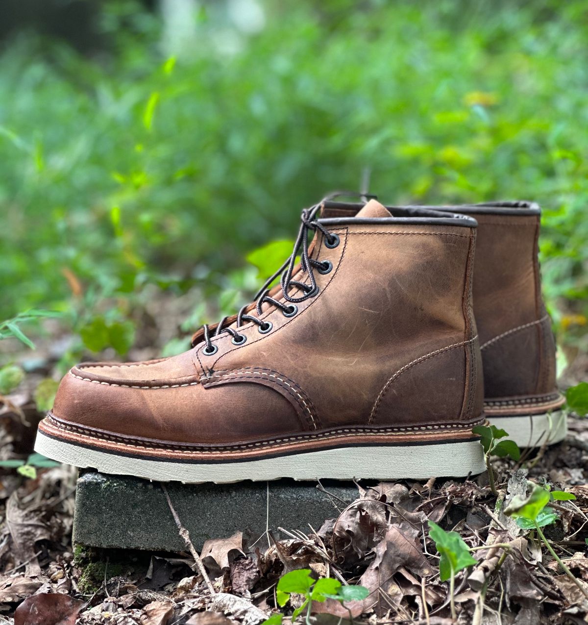 Photo by lee.goodson on October 1, 2023 of the Red Wing 6-Inch Classic Moc in S.B. Foot Copper Rough and Tough.