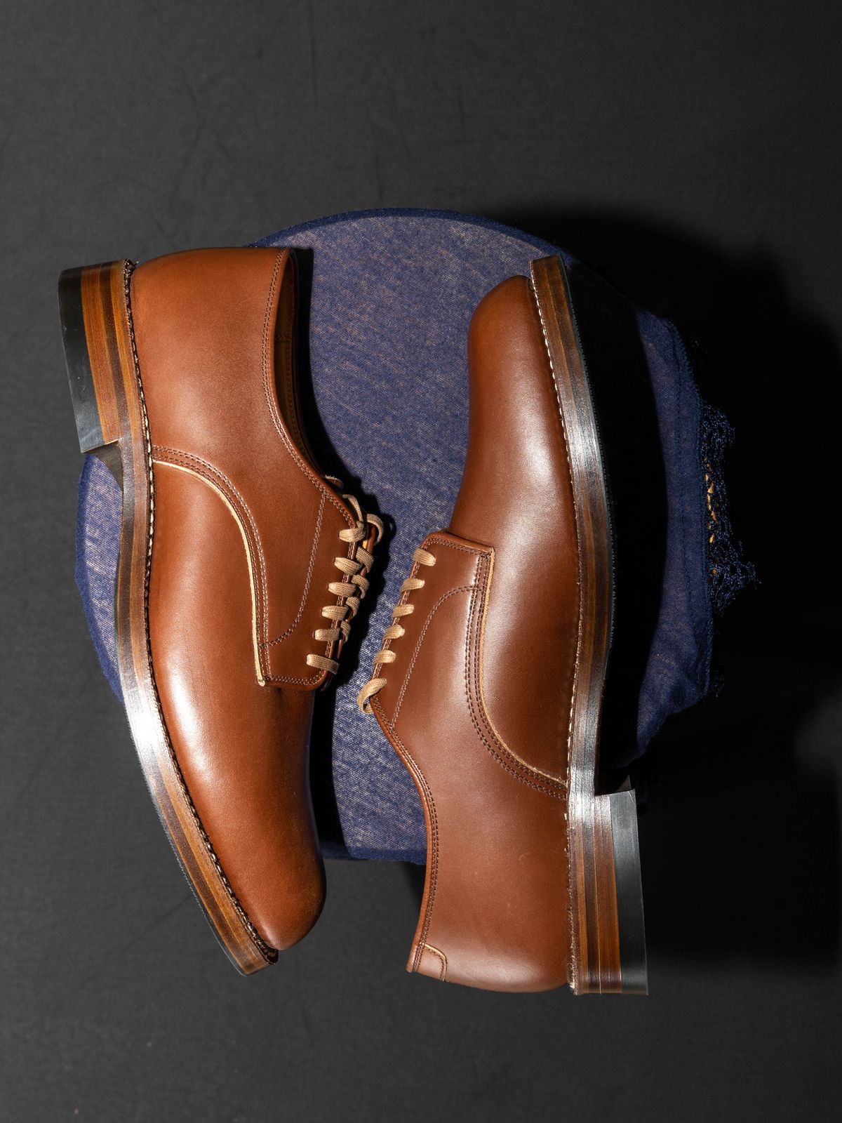 Photo by Alijan on October 1, 2022 of the John Lofgren USN Low Quarter Shoes in Unknown Leather.