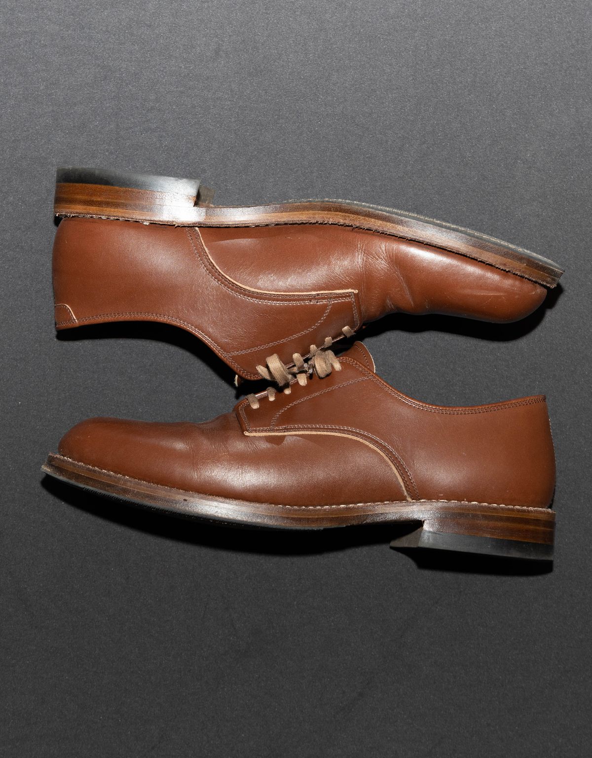 Photo by Alijan on November 2, 2022 of the John Lofgren USN Low Quarter Shoes in Unknown Leather.