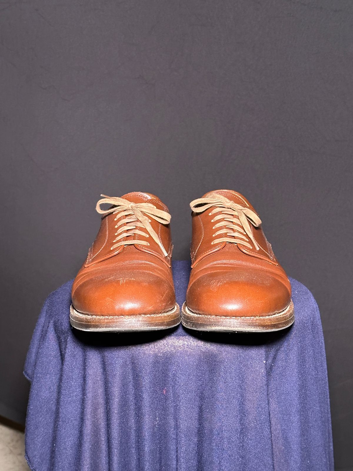 Photo by Alijan on January 5, 2023 of the John Lofgren USN Low Quarter Shoes in Unknown Leather.