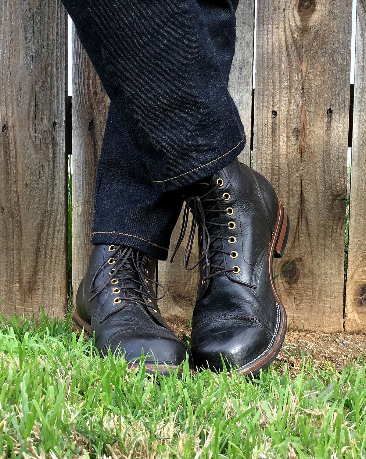 Photo by Arsenicmickey on February 4, 2024 of the Iron Boots Pitman in Black Italy Waxed Bullhide.