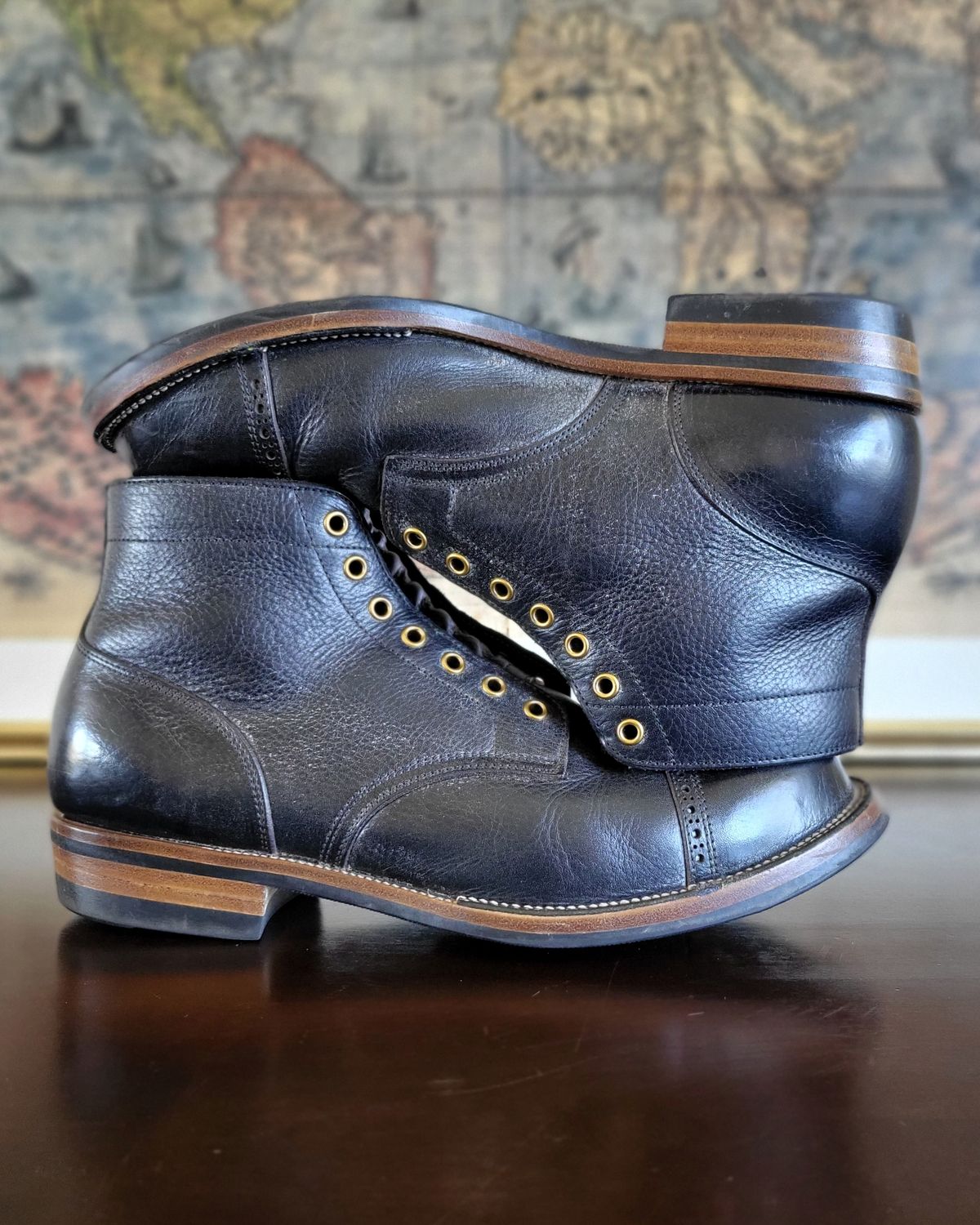 Photo by Arsenicmickey on December 3, 2023 of the Iron Boots Pitman in Black Italy Waxed Bullhide.