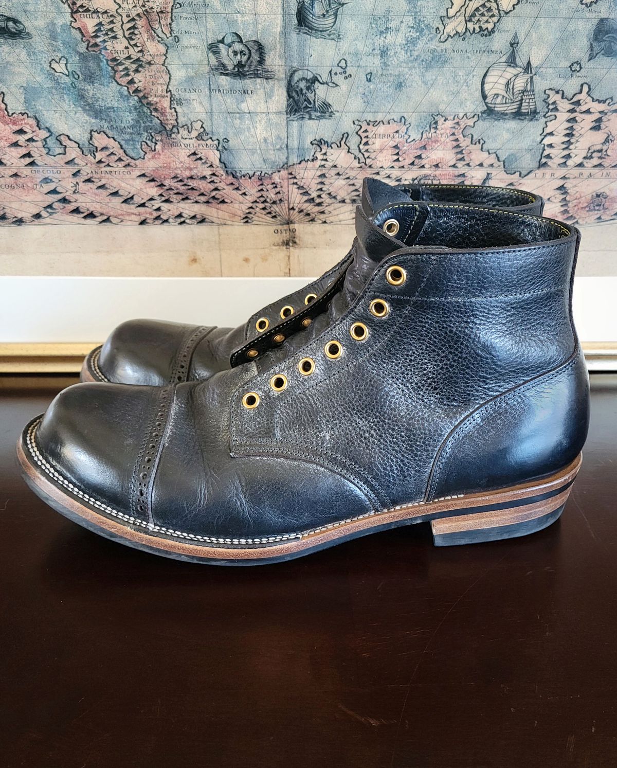 Photo by Arsenicmickey on January 3, 2024 of the Iron Boots Pitman in Black Italy Waxed Bullhide.