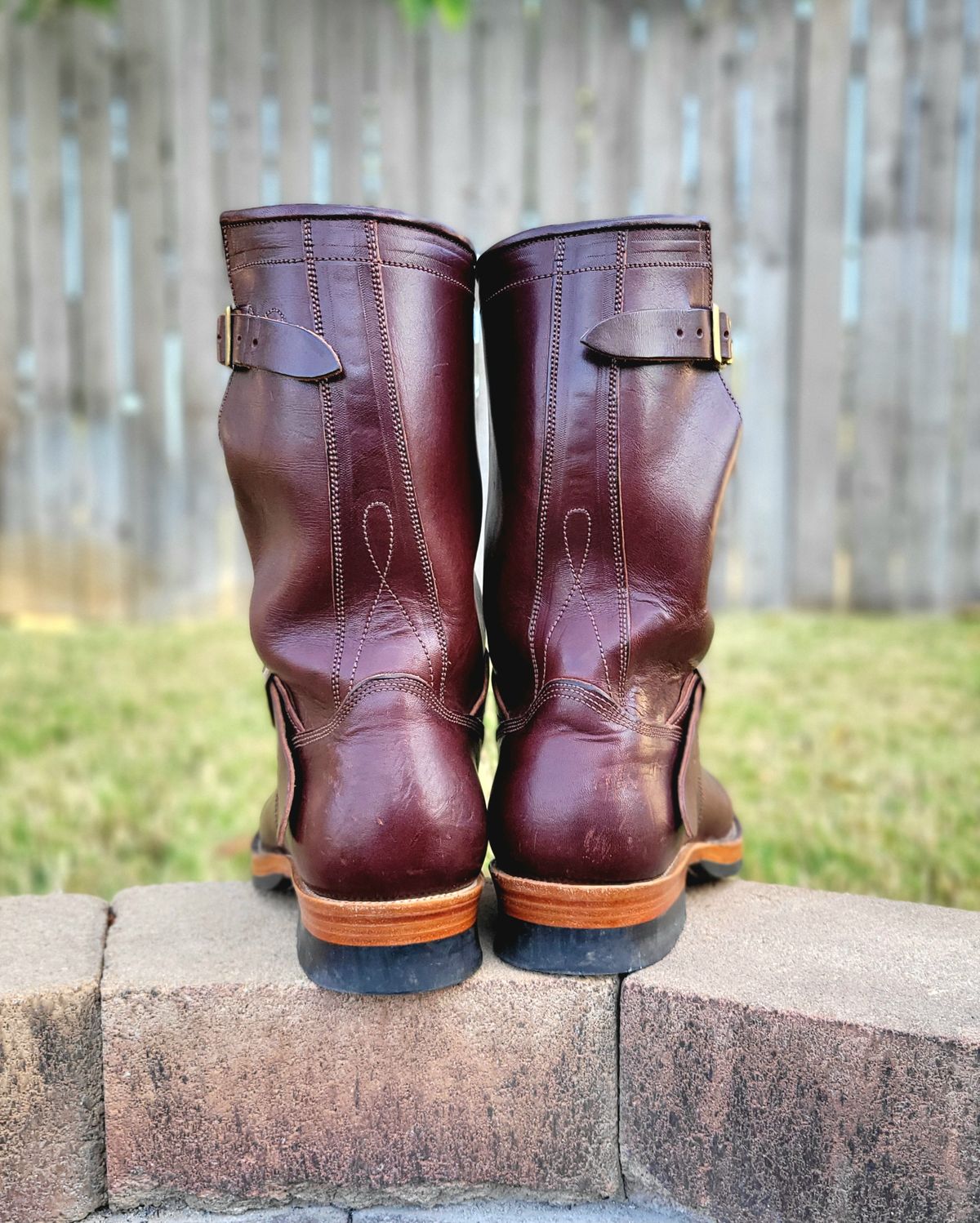 Photo by Arsenicmickey on November 2, 2024 of the Fortis Boots Tapak 2.0 Engineer Boots in Wickett & Craig Brown Latigo.