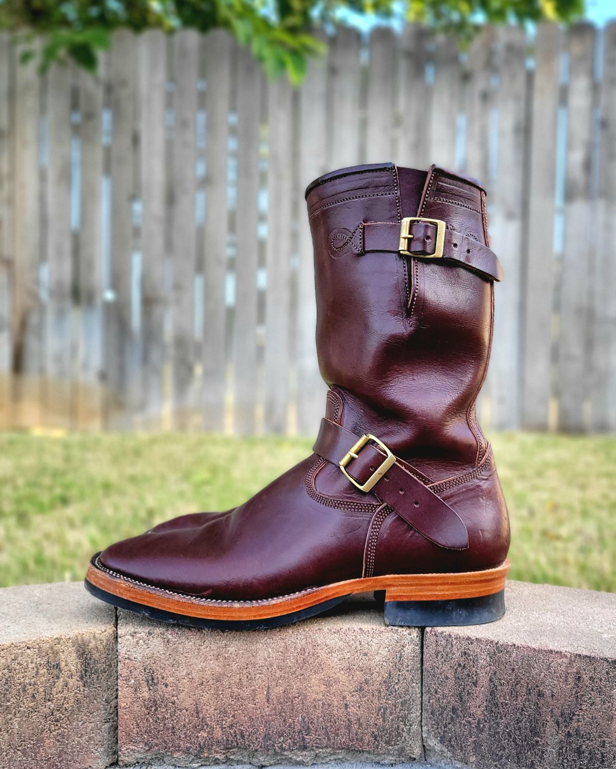 Photo by Arsenicmickey on November 2, 2024 of the Fortis Boots Tapak 2.0 Engineer Boots in Wickett & Craig Brown Latigo.