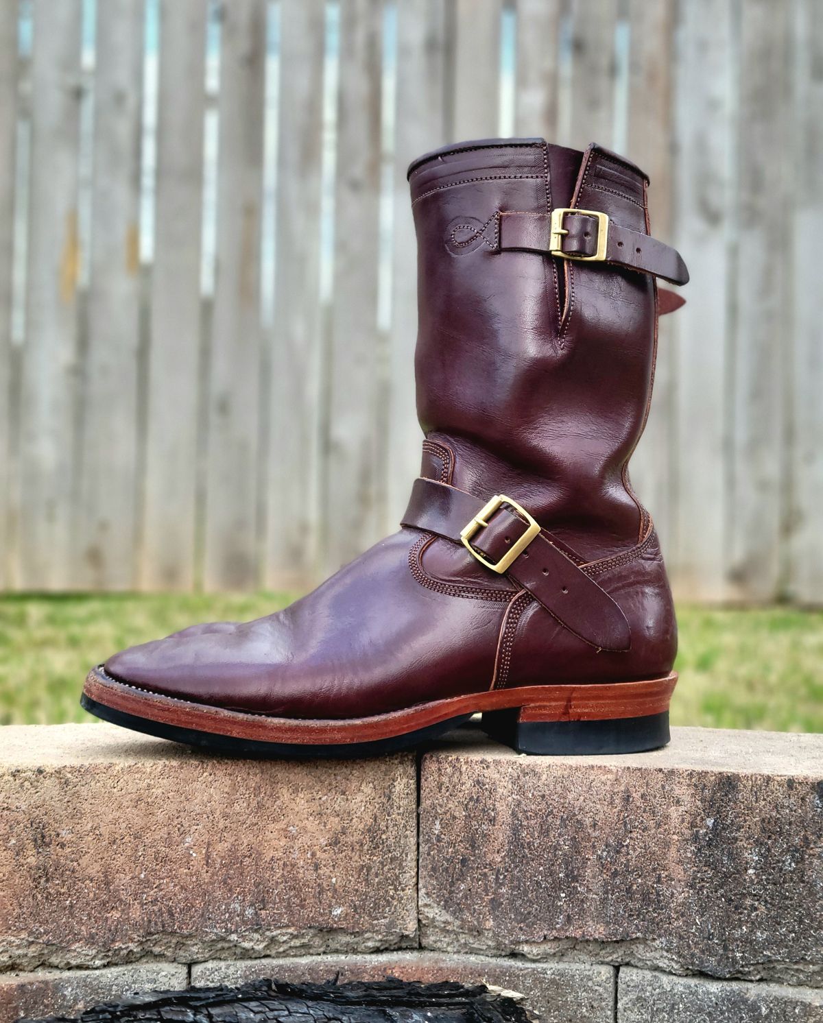 Photo by Arsenicmickey on March 4, 2025 of the Fortis Boots Tapak 2.0 Engineer Boots in Wickett & Craig Brown Latigo.