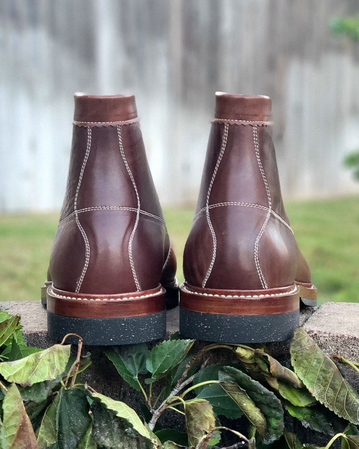 Photo by Arsenicmickey on October 1, 2025 of the Sagara Cordmaster in Conceria Cloe Superlux Horsebutt Overdyed Brown.