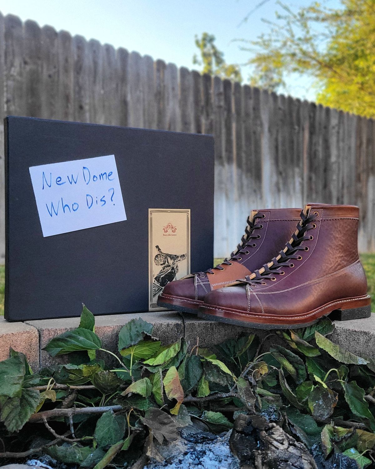 Photo by Arsenicmickey on October 1, 2025 of the Sagara Cordmaster in Conceria Cloe Superlux Horsebutt Overdyed Brown.