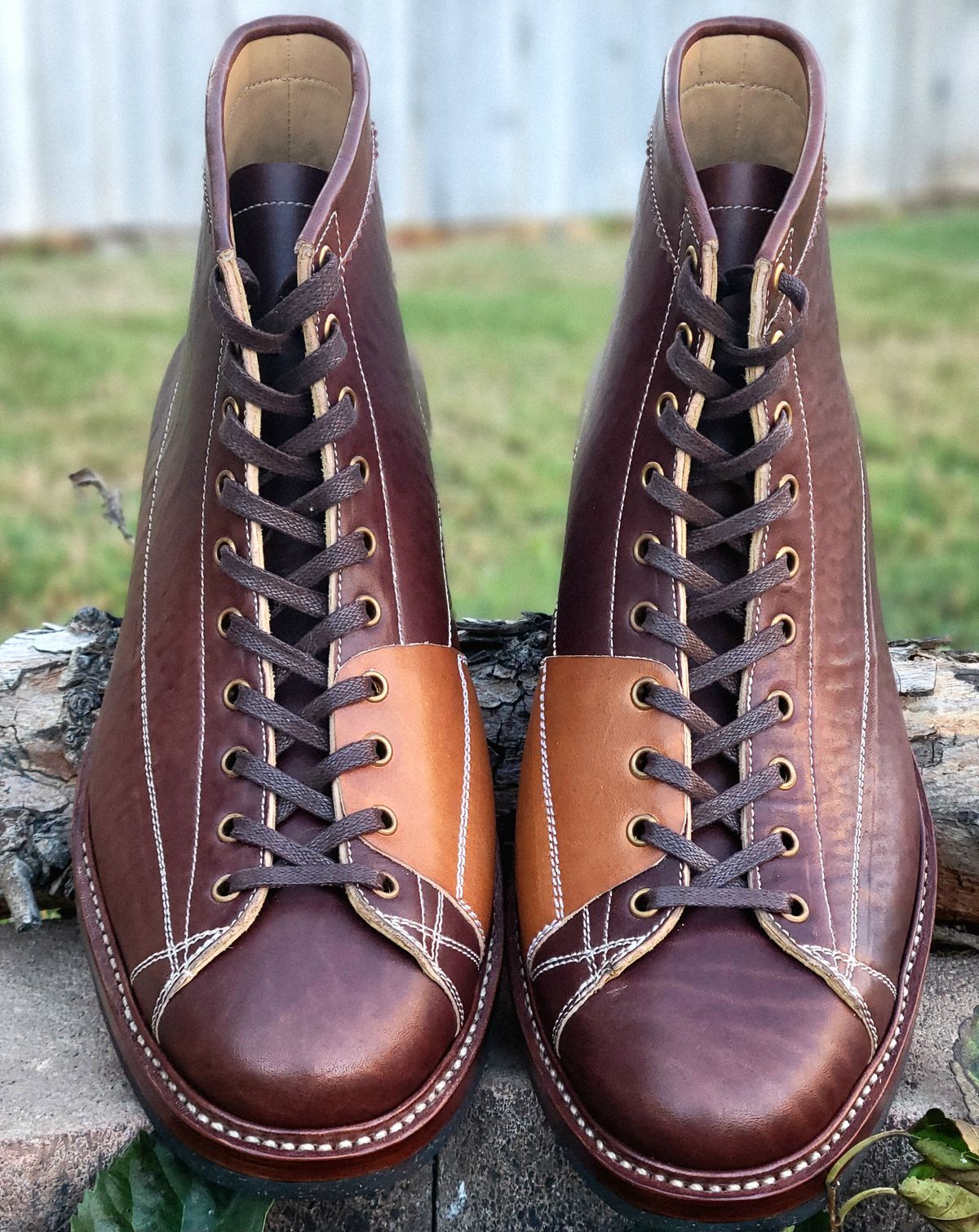 Photo by Arsenicmickey on October 1, 2025 of the Sagara Cordmaster in Conceria Cloe Superlux Horsebutt Overdyed Brown.