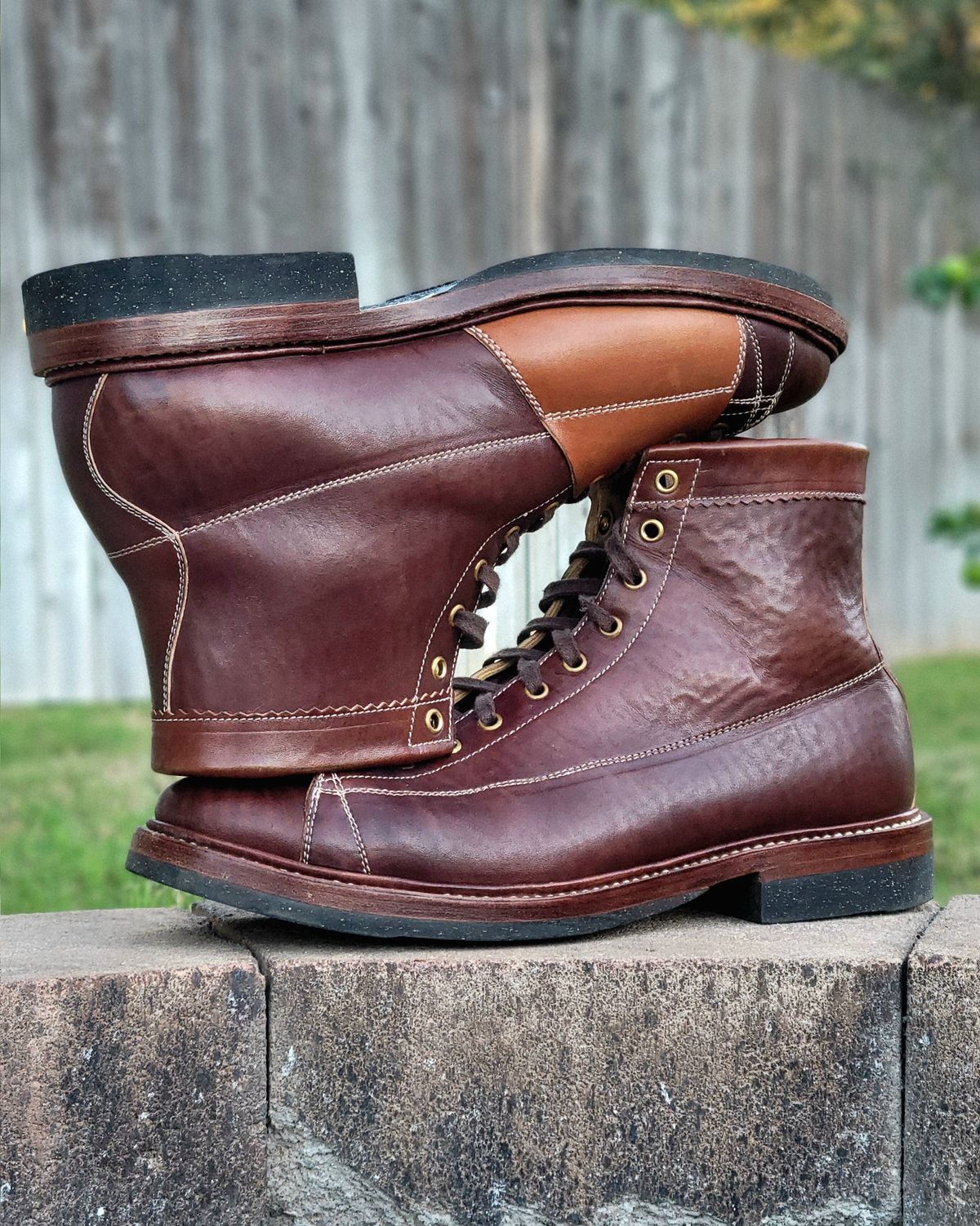 Photo by Arsenicmickey on October 29, 2025 of the Sagara Cordmaster in Conceria Cloe Superlux Horsebutt Overdyed Brown.