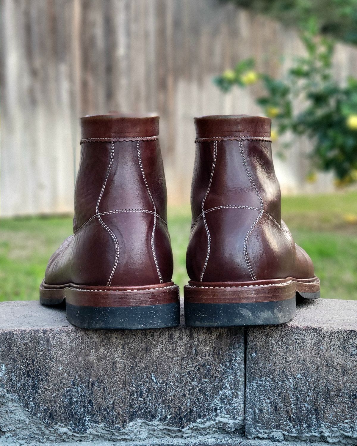 Photo by Arsenicmickey on December 3, 2025 of the Sagara Cordmaster in Conceria Cloe Superlux Horsebutt Overdyed Brown.