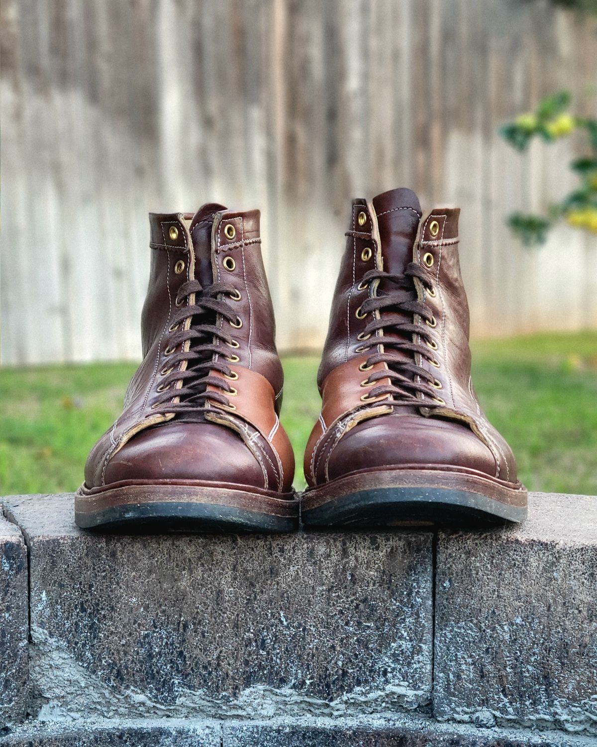 Photo by Arsenicmickey on December 3, 2025 of the Sagara Cordmaster in Conceria Cloe Superlux Horsebutt Overdyed Brown.