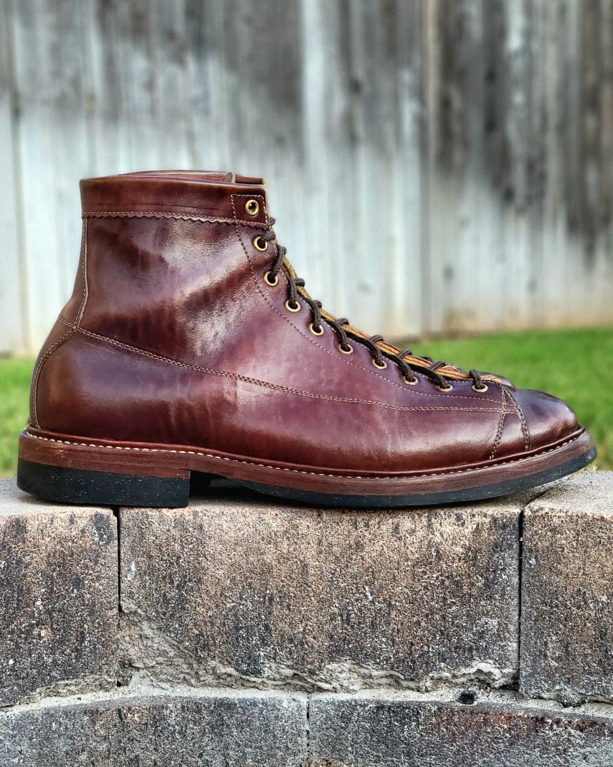 Photo by Arsenicmickey on April 3, 2026 of the Sagara Cordmaster in Conceria Cloe Superlux Horsebutt Overdyed Brown.