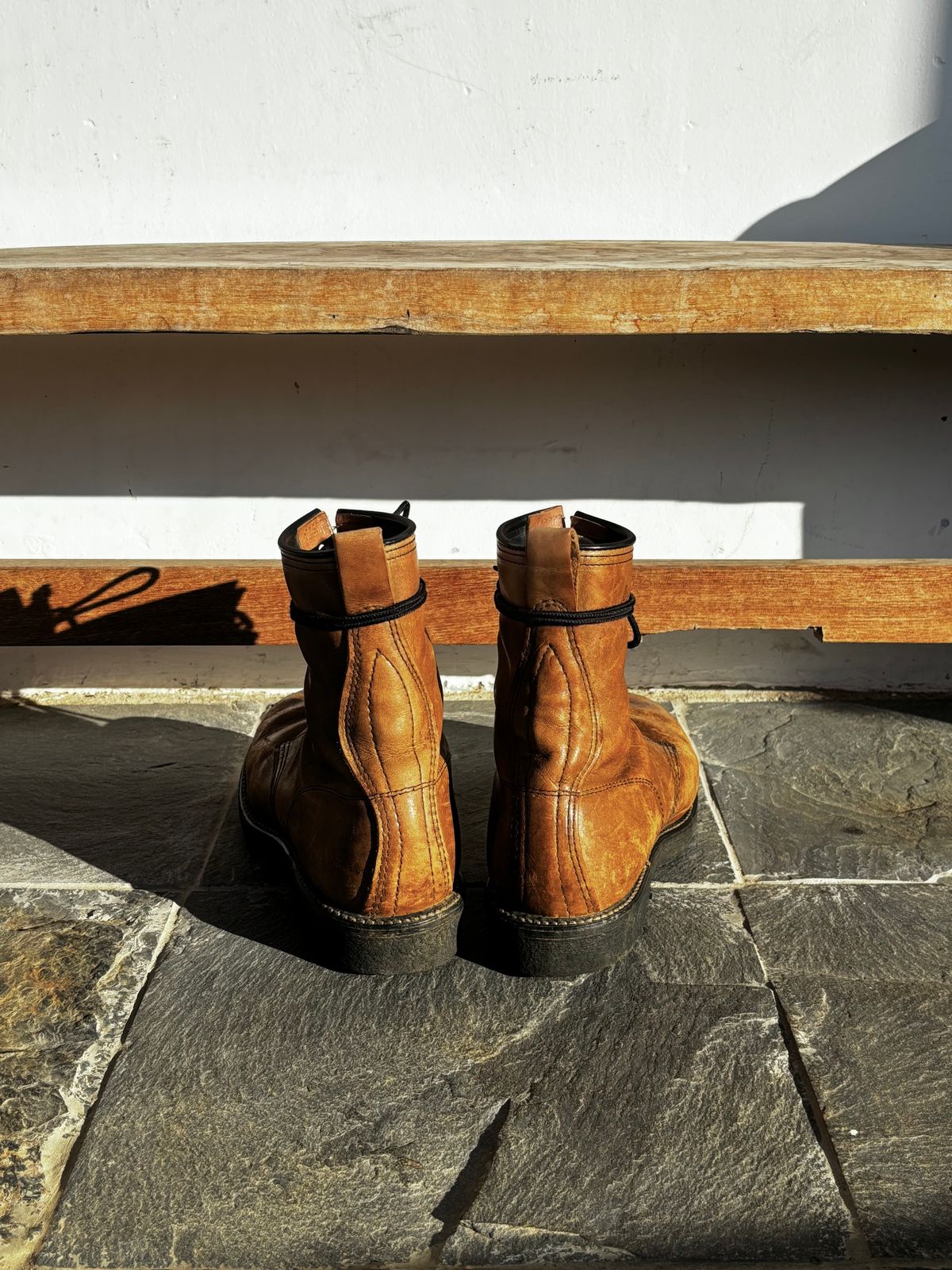 Photo by Nhannguyen on February 5, 2026 of the Sheboygan Unknown Model in Unknown Leather.