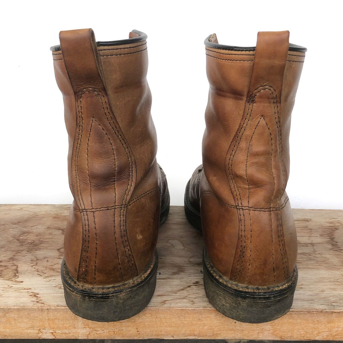 Photo by Nhannguyen on March 5, 2026 of the Sheboygan Unknown Model in Unknown Leather.