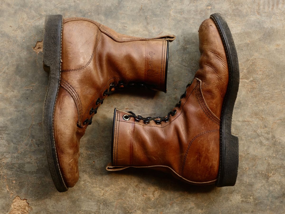 Photo by Nhannguyen on March 31, 2026 of the Sheboygan Unknown Model in Unknown Leather.