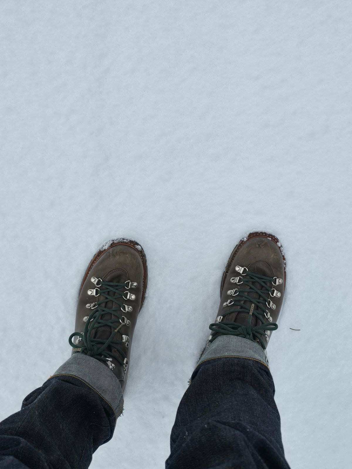 Photo by Jsau on February 3, 2025 of the Viberg Pachena Bay in Unknown Leather.