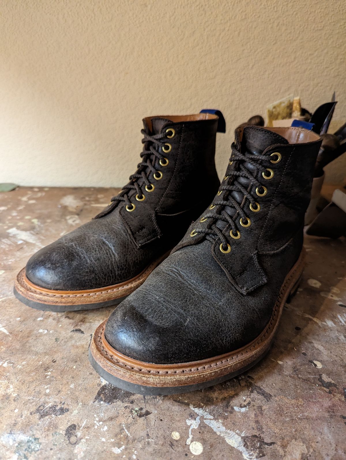 Photo by b_spoke_ on November 4, 2023 of the Tricker's Ripon Derby Field Boot in C.F. Stead Flint Kudu.