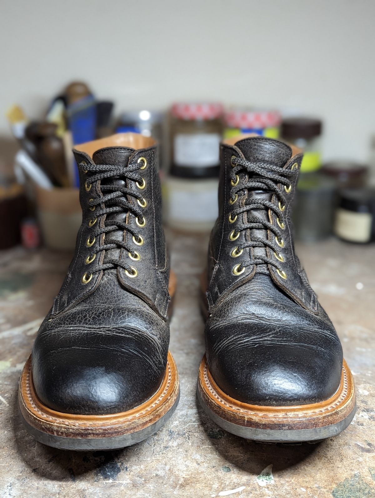 Photo by b_spoke_ on December 5, 2023 of the Tricker's Ripon Derby Field Boot in C.F. Stead Flint Kudu.