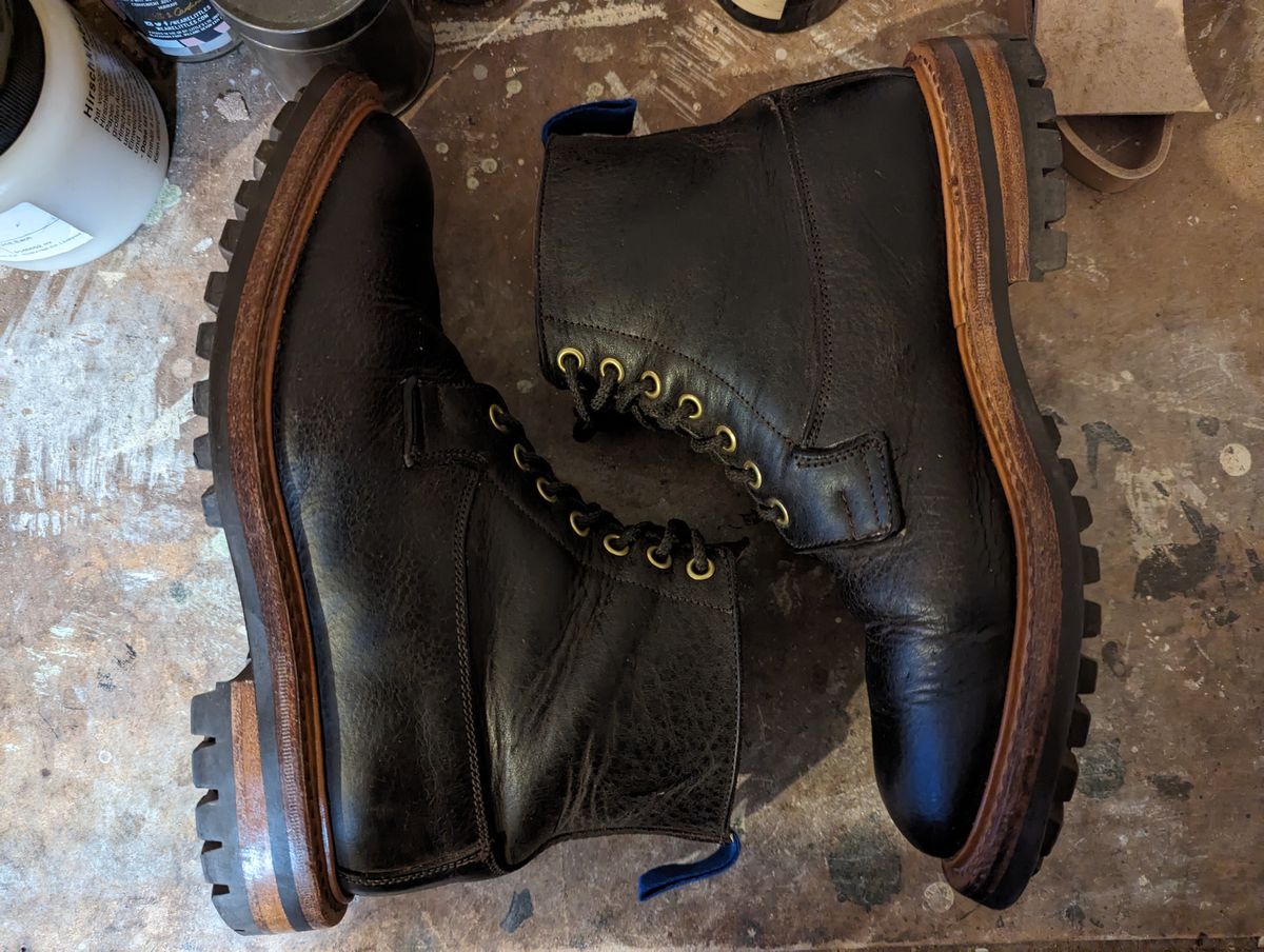Photo by b_spoke_ on February 2, 2024 of the Tricker's Ripon Derby Field Boot in C.F. Stead Flint Kudu.
