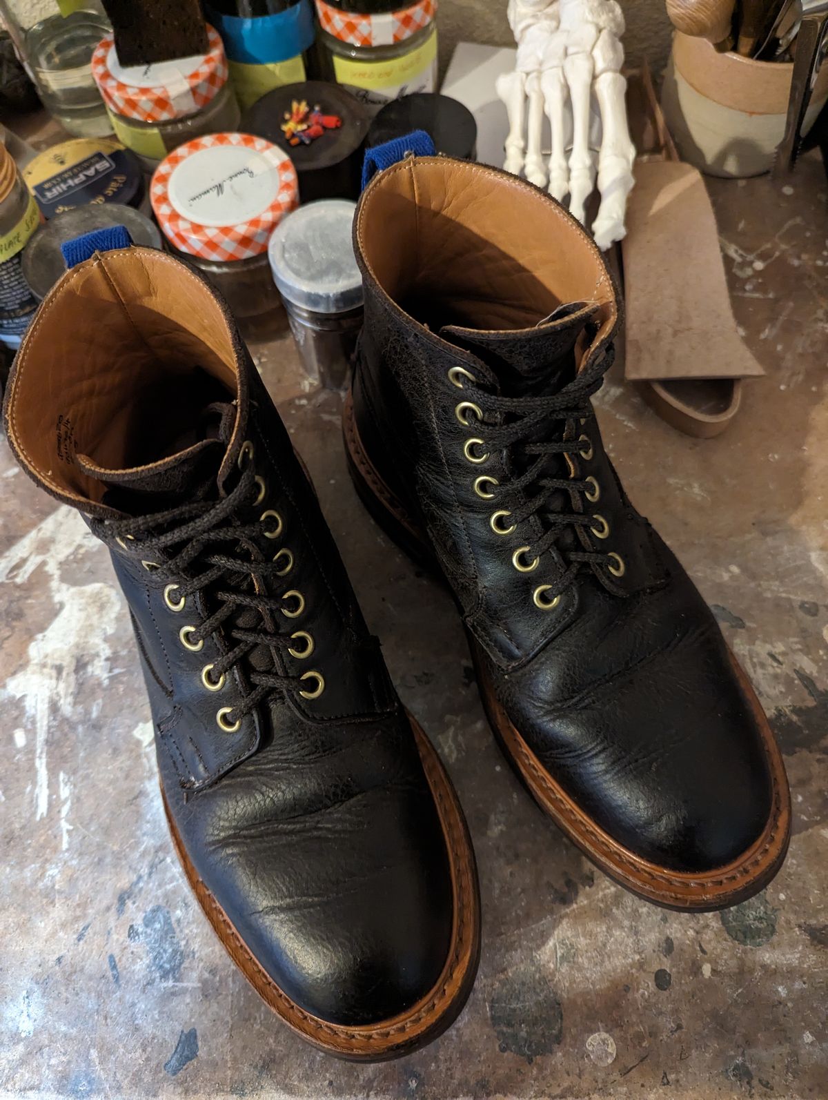 Photo by b_spoke_ on February 2, 2024 of the Tricker's Ripon Derby Field Boot in C.F. Stead Flint Kudu.