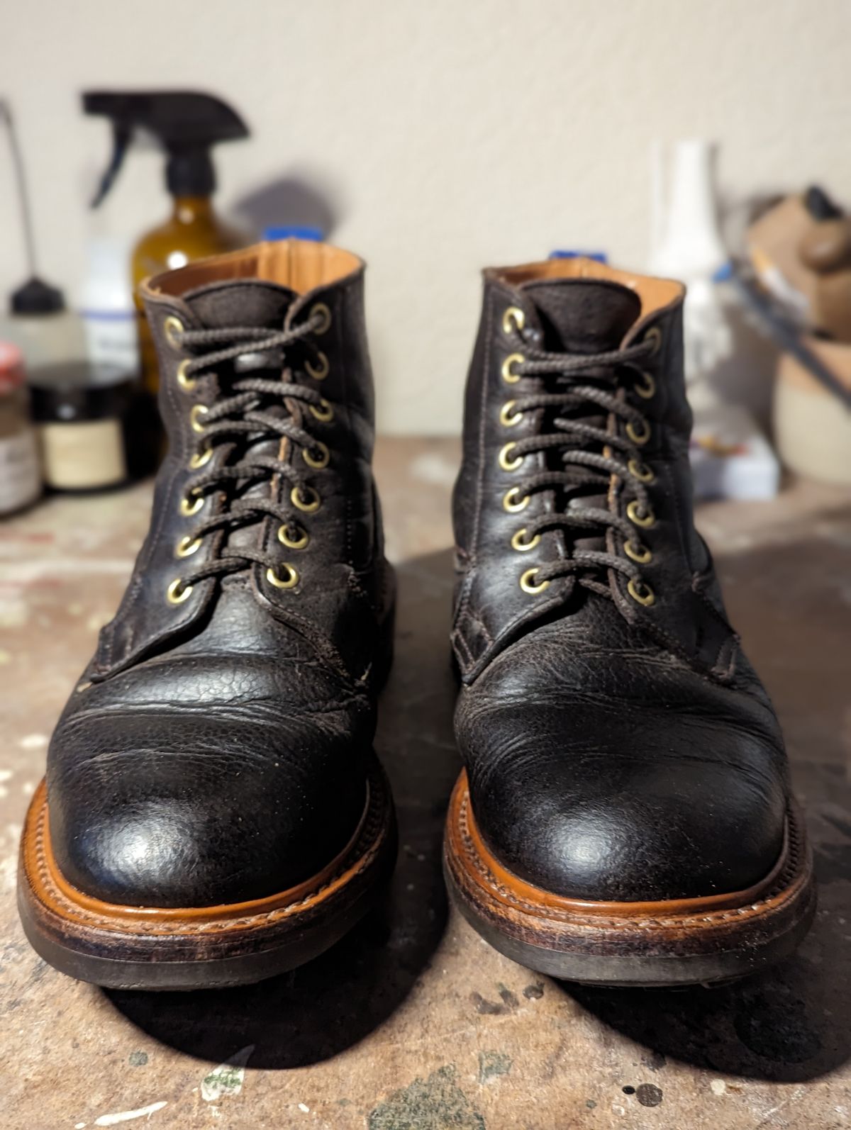 Photo by b_spoke_ on March 5, 2024 of the Tricker's Ripon Derby Field Boot in C.F. Stead Flint Kudu.