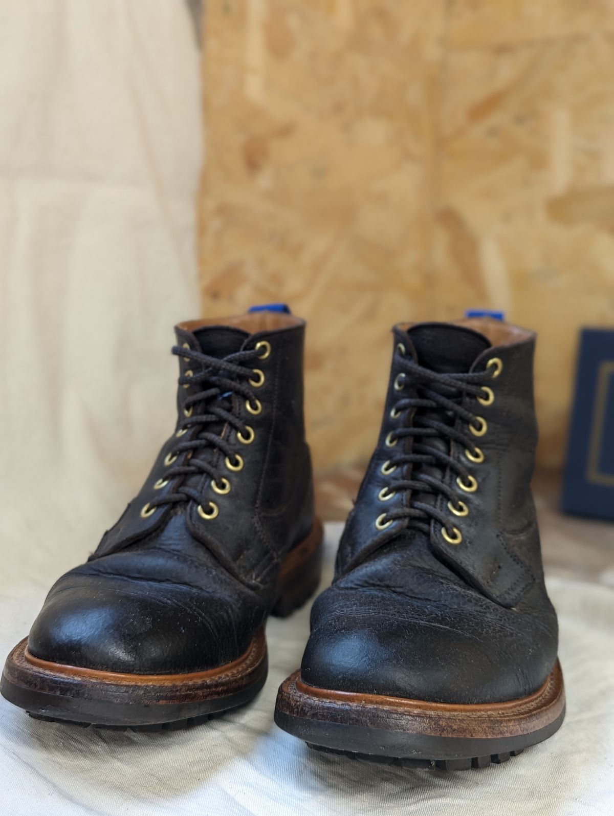 Photo by b_spoke_ on April 4, 2024 of the Tricker's Ripon Derby Field Boot in C.F. Stead Flint Kudu.